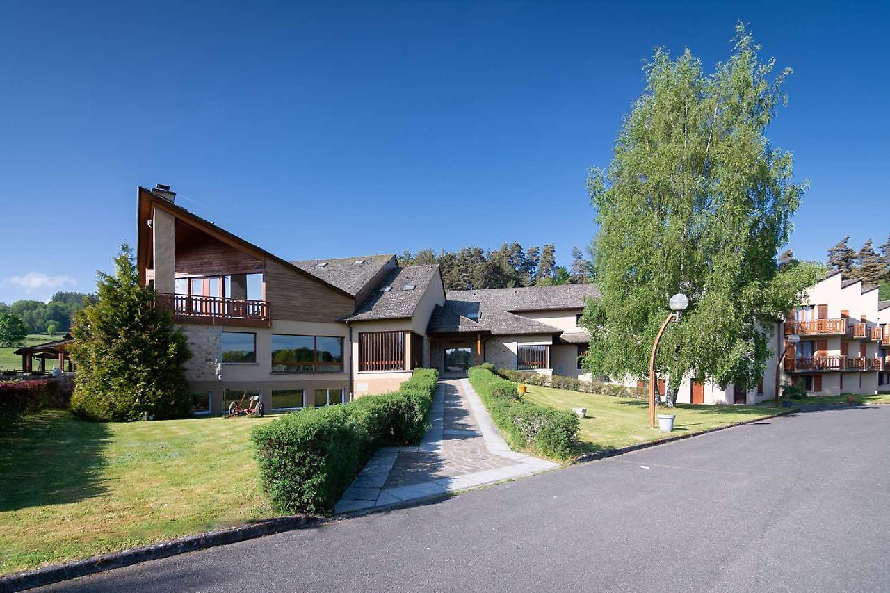 Les Hameaux De Lozere Sure Hotel Collection By Best Western Fournels Eksteriør billede